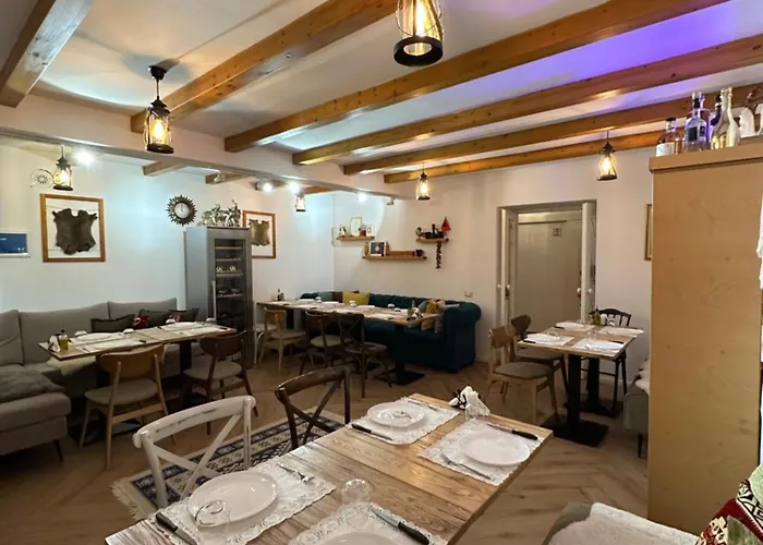 Hotel Chestnut Hill 3*