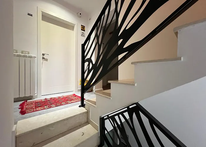 Chestnut Hill Hotel Bajram Curri