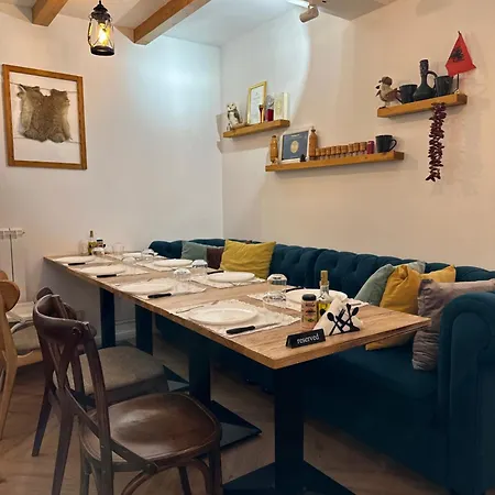 Chestnut Hill 3* Bajram Curri