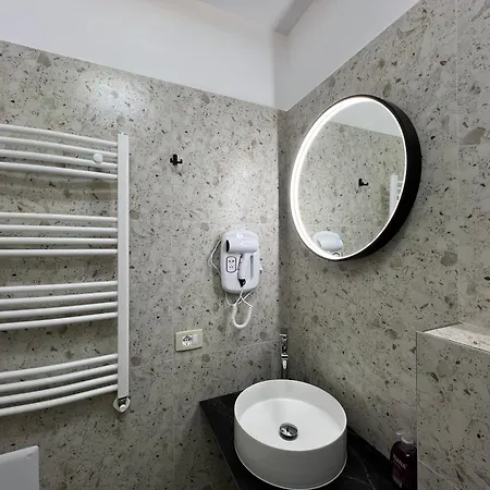 Chestnut Hill Hotel 3*